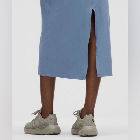 Lululemon All Aligned Ribbed Midi Dress Washed Denim Size 12 Blue - Picture 12 of 13